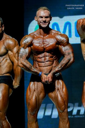 CLASSIC PHYSIQUE +178